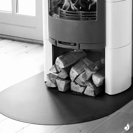 Plaque de sol Acier Noir face arrondie 800x800mm ou 1000x1000mm pour poêle à bois ou granulés