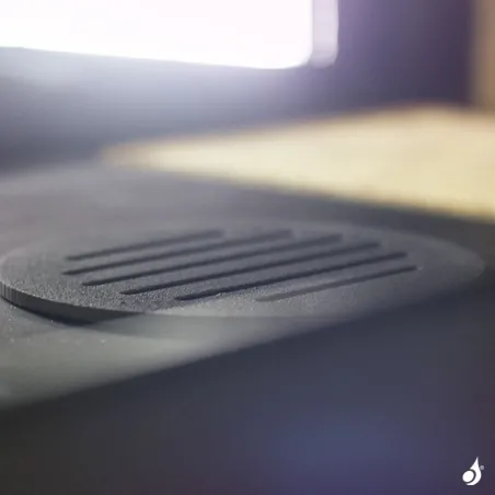 Insert à bois Lacunza Nickel 700 Puissance 13.0kW Double Face Structure Acier Sortie Fumée Supérieure Ø20 cm