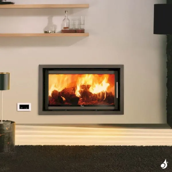 Cheminée à bois Lacunza Inca 100 V CV Puissance 15.5kW Avec Ventilateur Sortie Fumée Ø25 cm