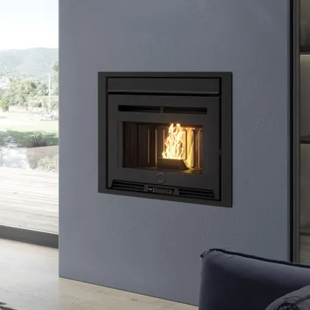 Insert à granulés canalisable EK63 Pellek 100+ Evo2 Puissance 10kW Sortie Fumée Supérieure Ø8cm