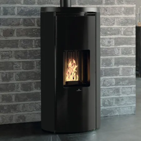 Poêle à granulés étanche Edilkamin Celia Air Tight Puissance 7.2kW Sortie Fumée Supérieure Ø8 cm