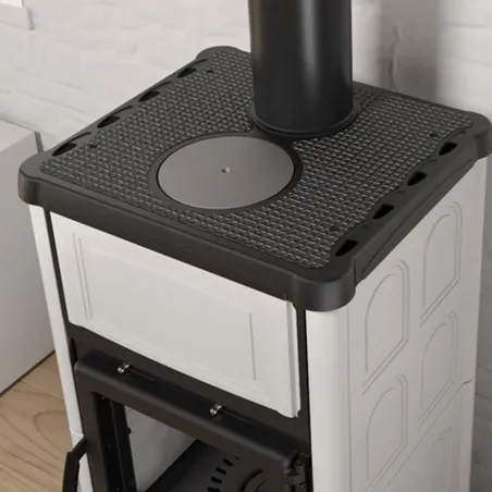 Poêle à bois La Nordica Concita 2.0 Puissance 11.8kW Avec récupérateur de chaleur Sortie Fumée Supérieure