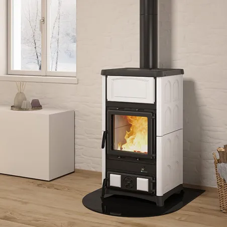 Poêle à bois La Nordica Concita 2.0 Puissance 11.8kW Avec récupérateur de chaleur Sortie Fumée Supérieure