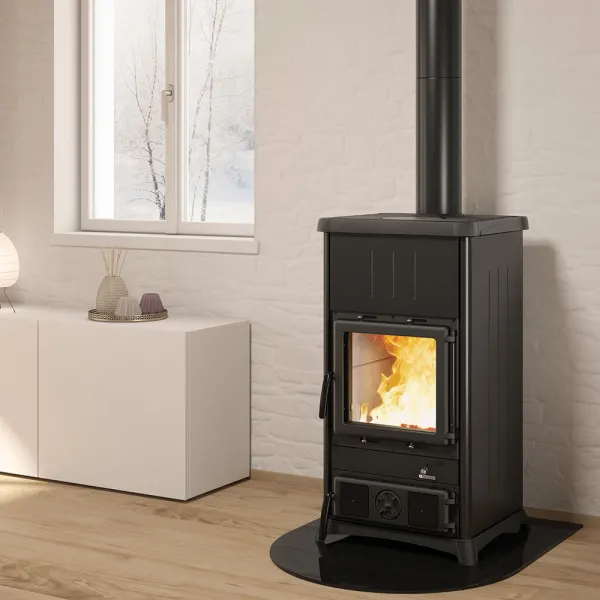 Poêle à bois La Nordica Concita 2.0 Steel Puissance 11.8kW Avec récupérateur de chaleur Sortie Fumée Supérieure