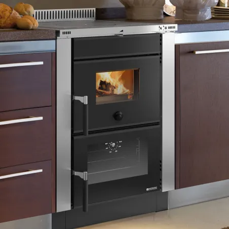 Cuisinière à bois encastrable La Nordica Vicenza Evo VST Puissance 6kW Sortie Fumée Supérieure