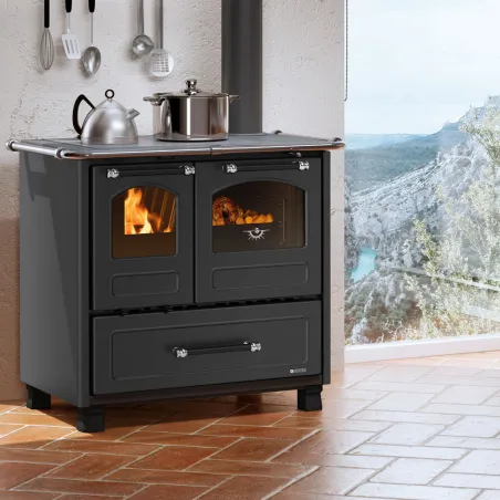 Cuisinière à bois La Nordica Family 4,5 Puissance 7.5kW Sortie Fumée Supérieure