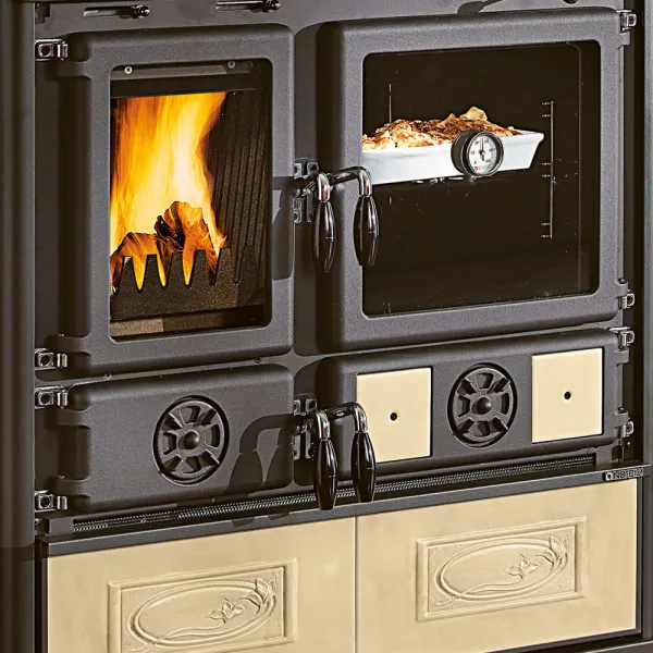 Cuisinière à bois La Nordica Rosa 5.0 VST Ceramica Puissance 8.8kW Sortie Fumée Supérieure Droite